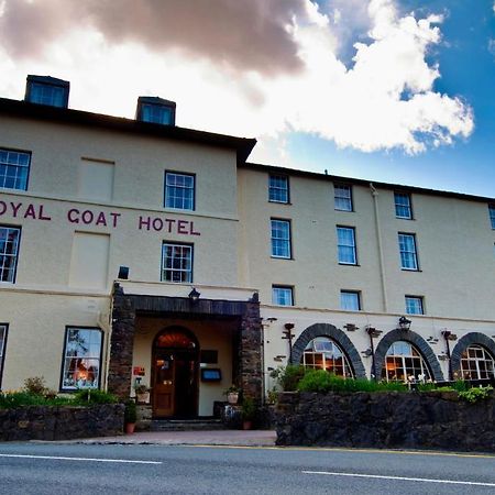 Royal Goat Hotel Beddgelert Buitenkant foto