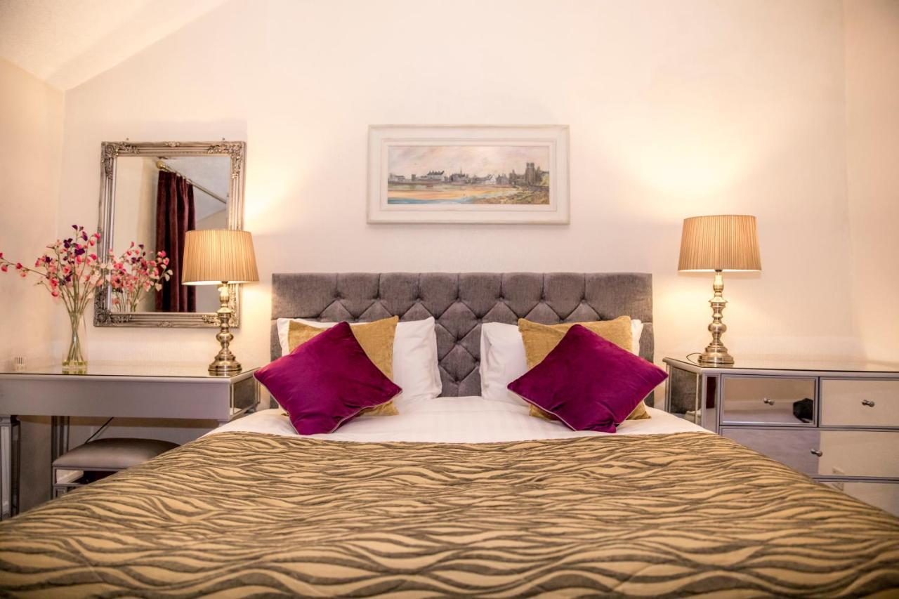Royal Goat Hotel Beddgelert Buitenkant foto